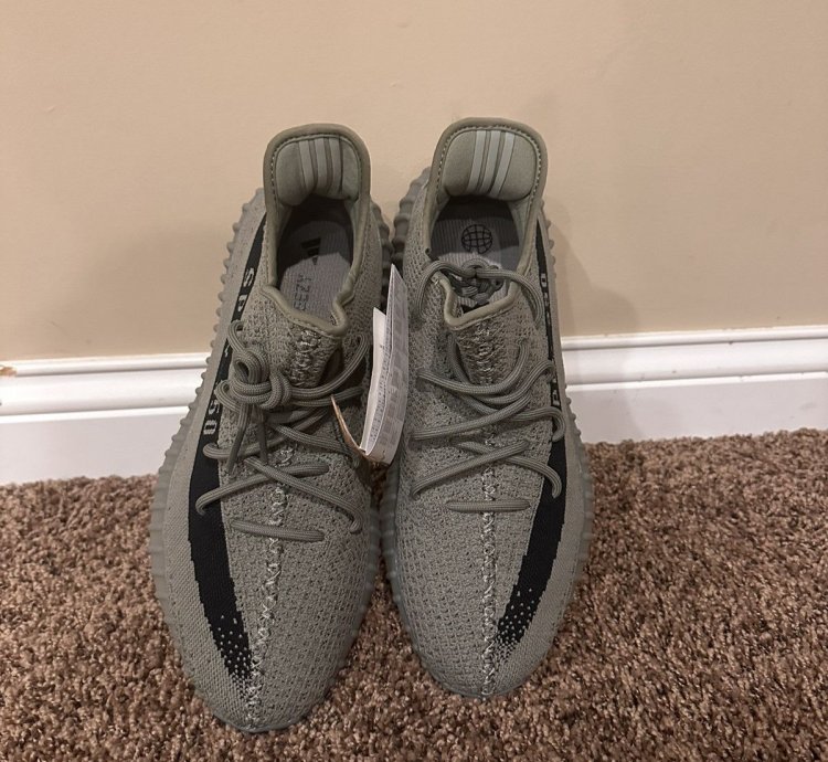 Adidas Yeezy Boost V2 Granite