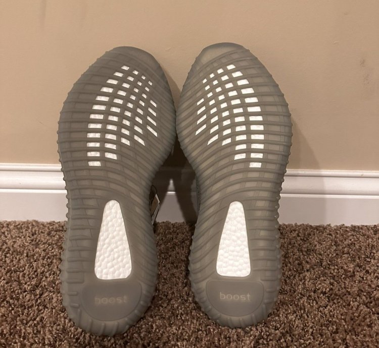 Adidas Yeezy Boost V2 Granite
