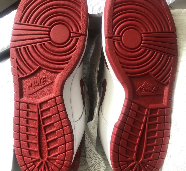 Supreme Sb Dunk Low Red White White Red Varsity Red
