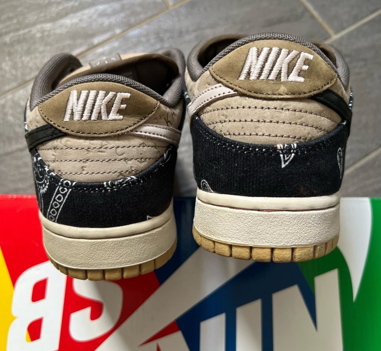 Nike Sb Dunk Low Travis Scott