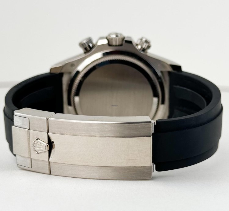 Rolex Daytona 40mm White Gold Black Ceramic Bezel Black Silver Index Dial Oysterflex Bracelet