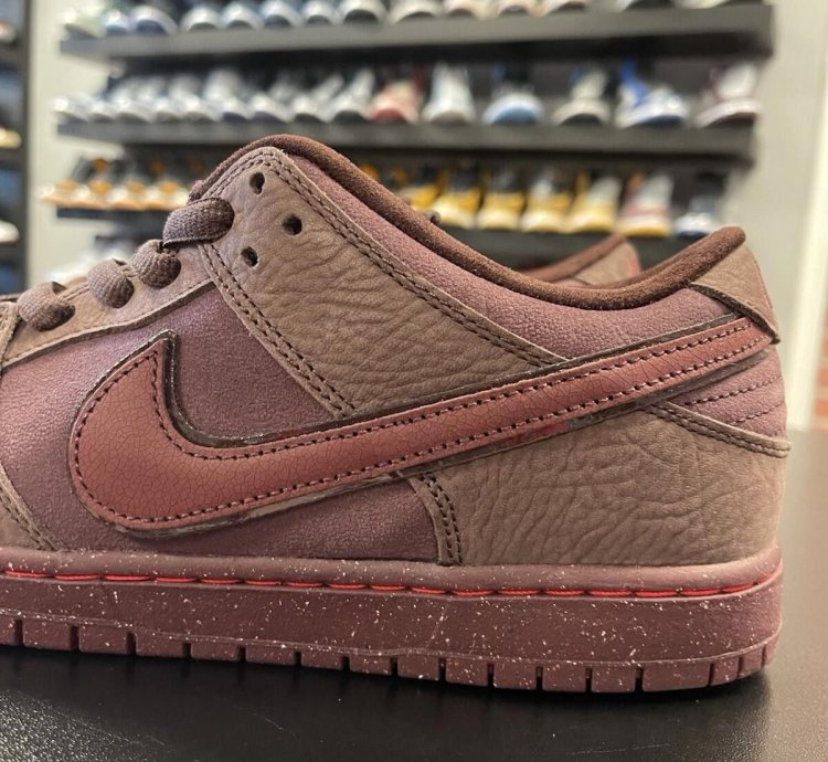 Size 10 5 - Nike Dunk Premium Sb Low City Of Love Collection