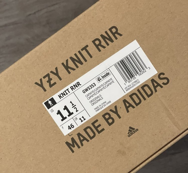 Adidas Yeezy Knit Runner Sulfur Size 11 5m