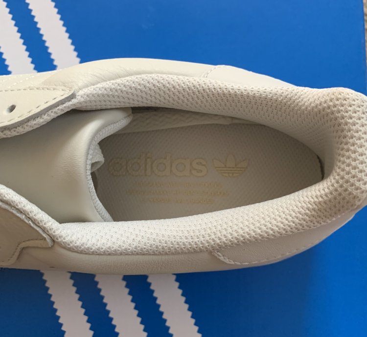 Adidas Yeezy Powerphase