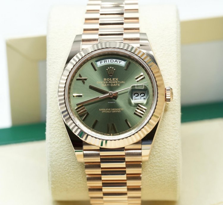 Rolex Day-date 40 2024 Rose Gold Day-date 40 Olive Green Dial Unworn Box And Papers 228235