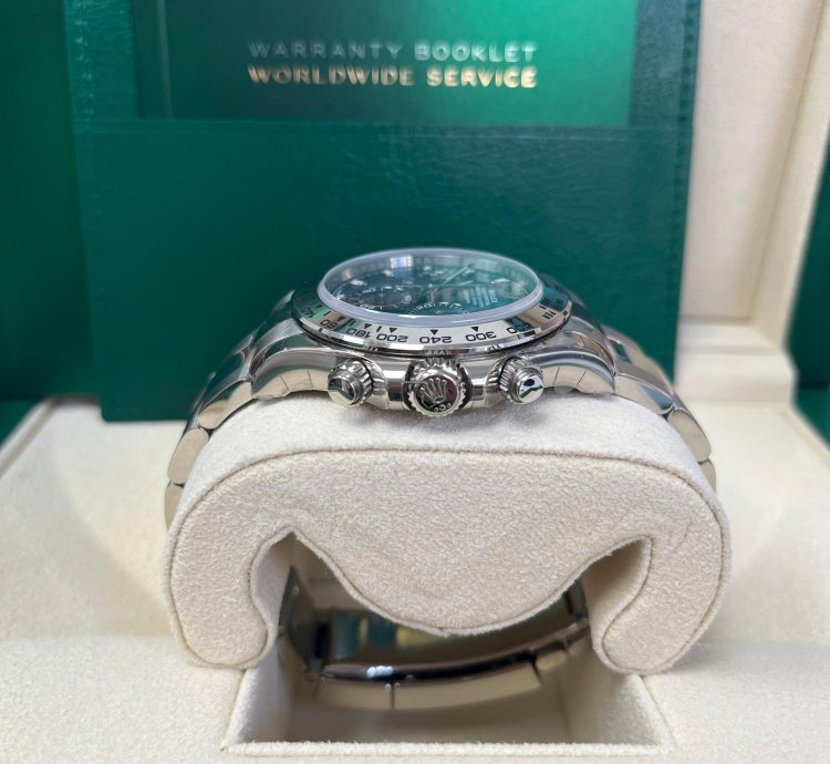 Rolex Daytona 40mm White Gold Cosmograph Blue Index Dial 116509