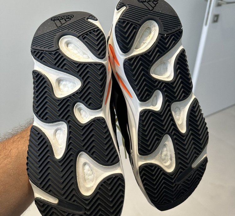 Adidas Yeezy Wave Runner 700 Solid Grey