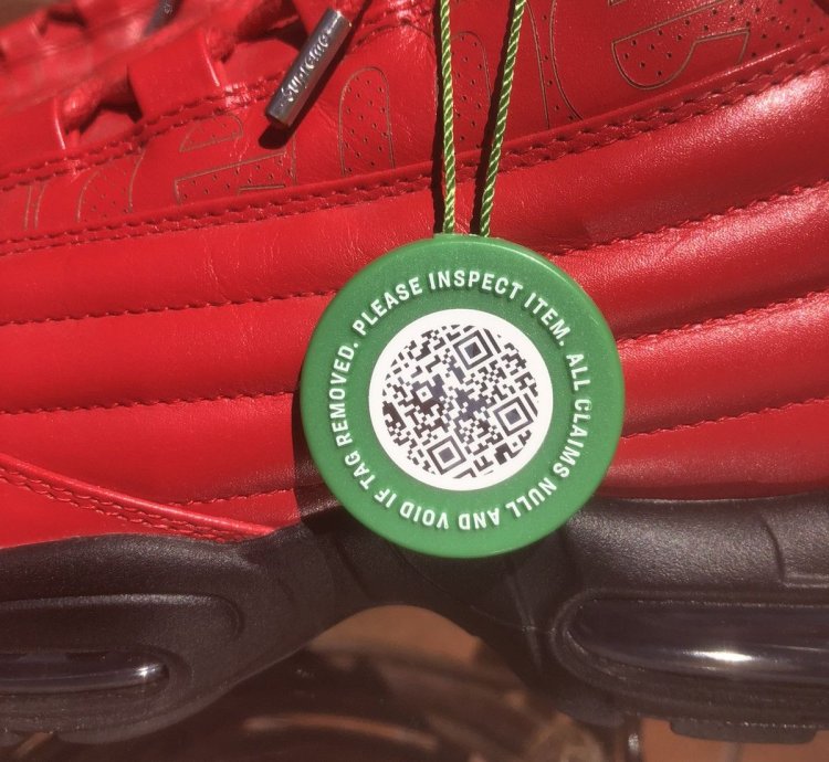 Supreme Swarovski Air Max 95 Lux Gym Red 2019