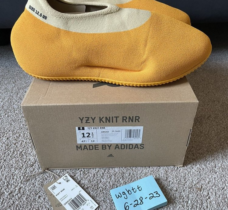 Adidas Yzy Knit Rnr