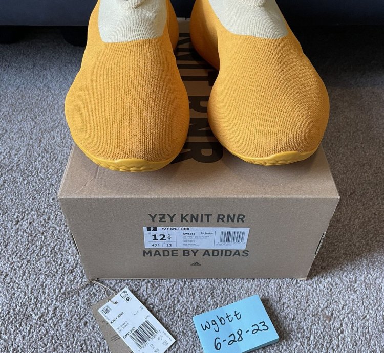 Adidas Yzy Knit Rnr