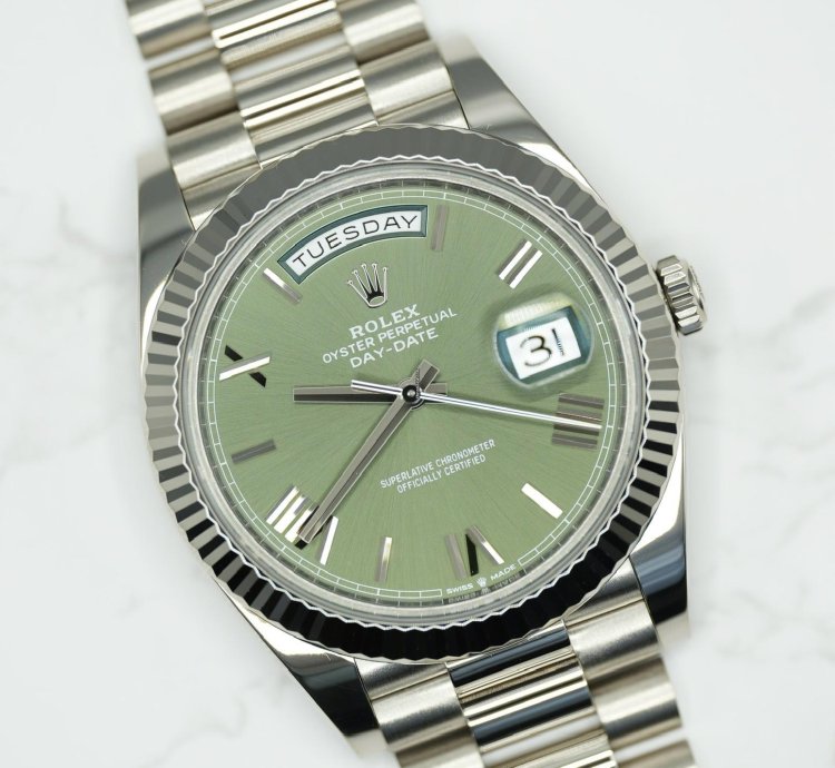 Rolex Day-date 40 2024 White Gold Day-date 40 Green Olive Dial Unworn Box And Papers 228239