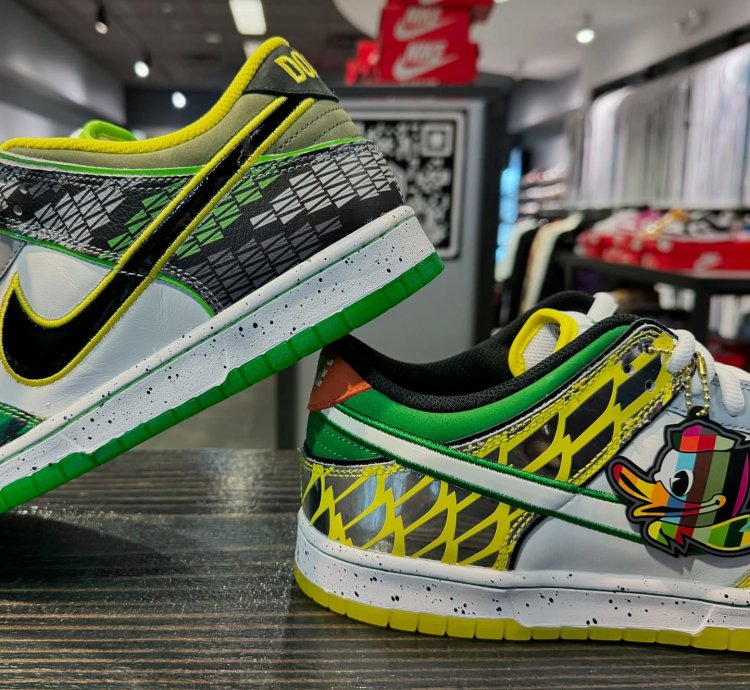 Nike Dunk Low What The Duck Away University Of Oregon Pe