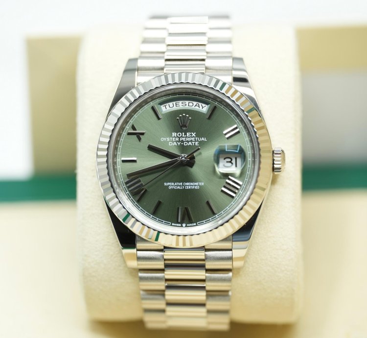 Rolex Day-date 40 2024 White Gold Day-date 40 Green Olive Dial Unworn Box And Papers 228239