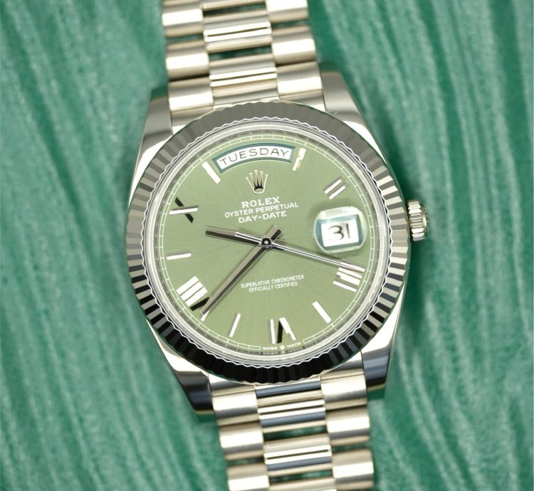 Rolex Day-date 40 2024 White Gold Day-date 40 Green Olive Dial Unworn Box And Papers 228239