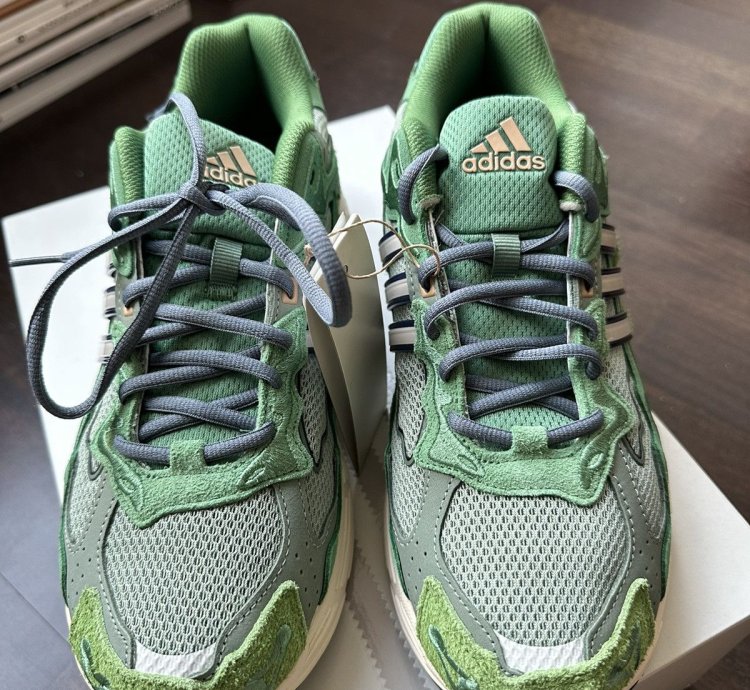 Bad Bunny Adidas Response Cl Bad Bunny Day