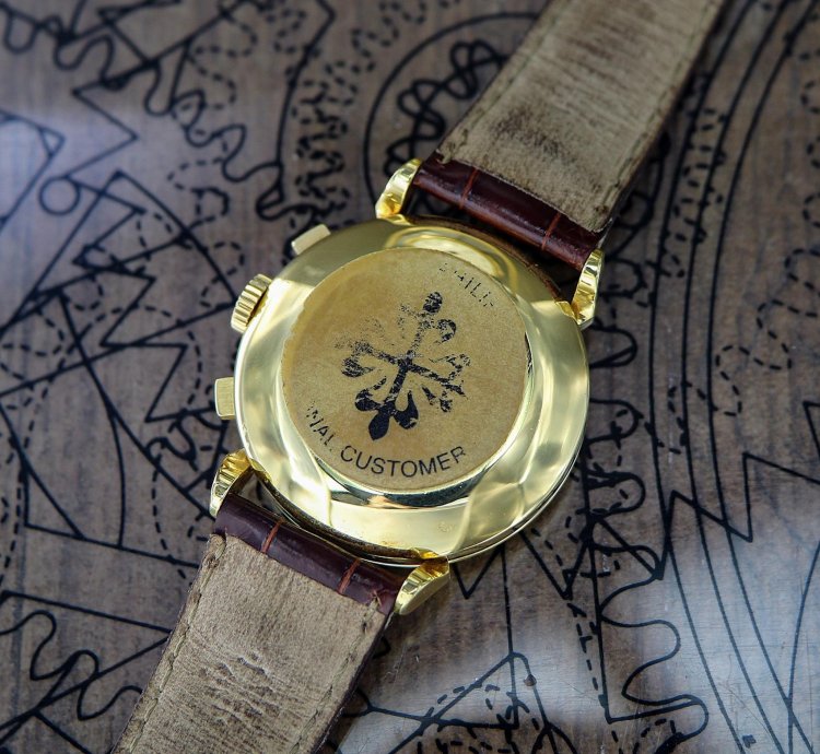Patek Philippe Chronograph Vintage Chronograph 18kt Yellow Gold Spider Lugs Ref 1579 From Year 1953