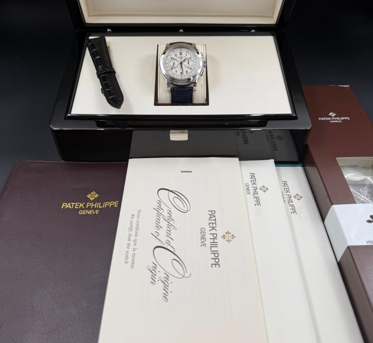 Patek Philippe Chronograph White Gold 42mm 5070g-001 2023 Service