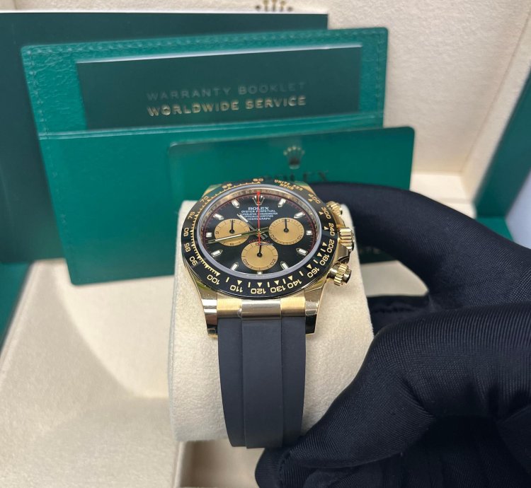 Rolex Daytona 40mm Yellow Gold Black Paul Newman Index Dial Oysterflex 116518ln