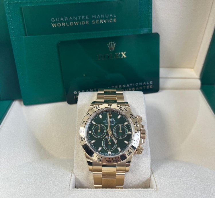 Rolex Daytona 40mm Yellow Gold Cosmograph Green Index Dial 116508