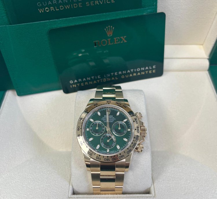 Rolex Daytona 40mm Yellow Gold Cosmograph Green Index Dial 116508