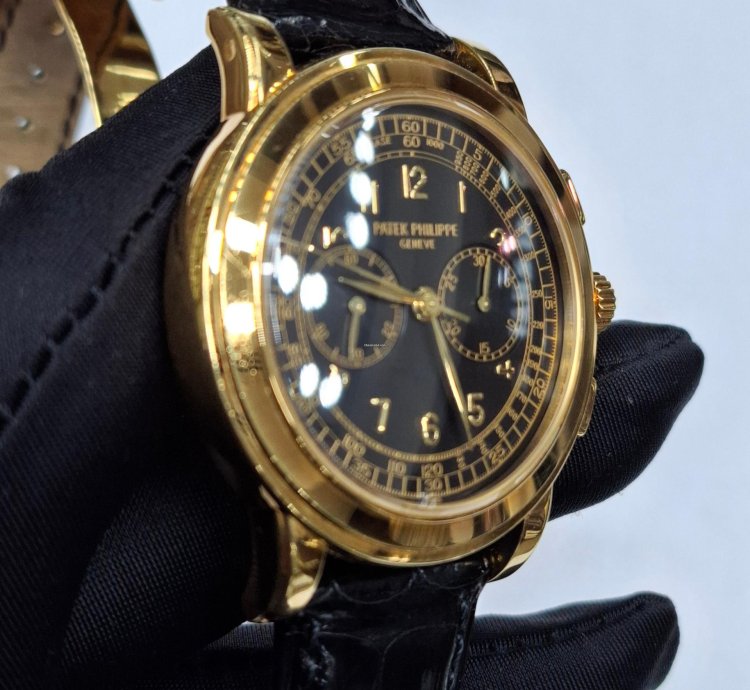 Patek Philippe Chronograph Yellow Gold Never Polished