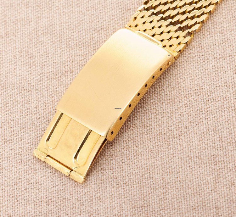 Patek Philippe Chronograph Yellow Gold Tasti Tondi Chronograph Watch Ref 1463 On Gay Freres Bracelet