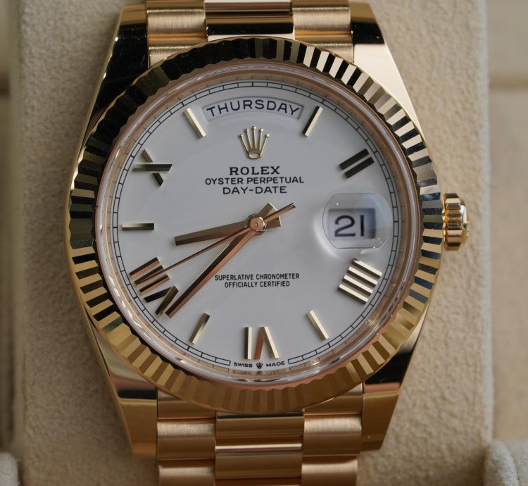 Rolex Day-date 40 2025 Unworn White Roman Numeral Daydate 40mm 228238