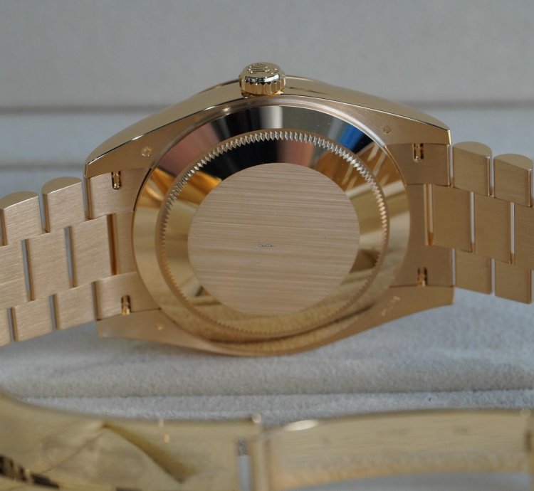 Rolex Day-date 40 2025 Unworn White Roman Numeral Daydate 40mm 228238