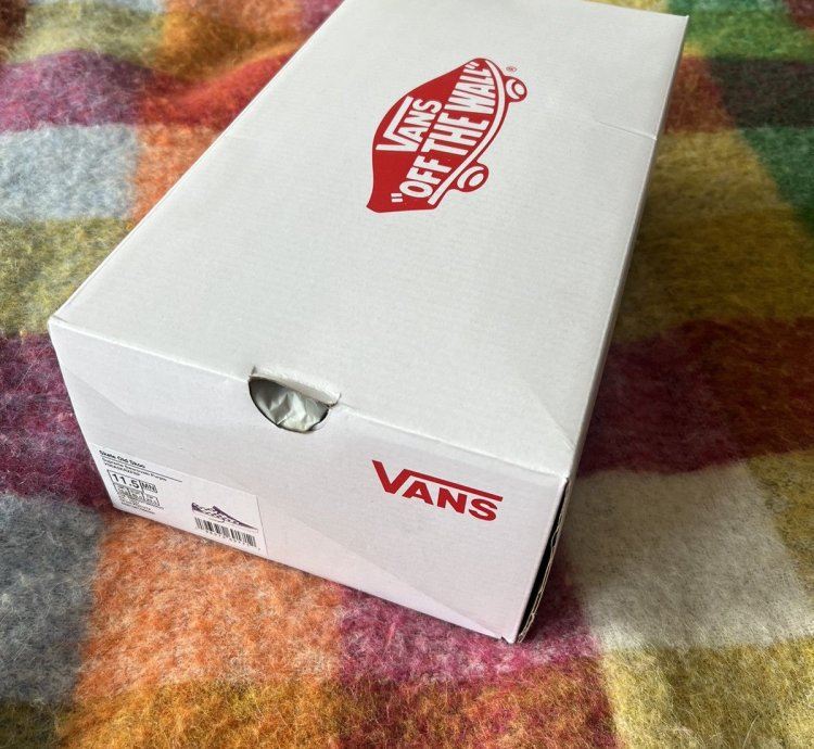 Supreme Vans Swarovski Old Skool