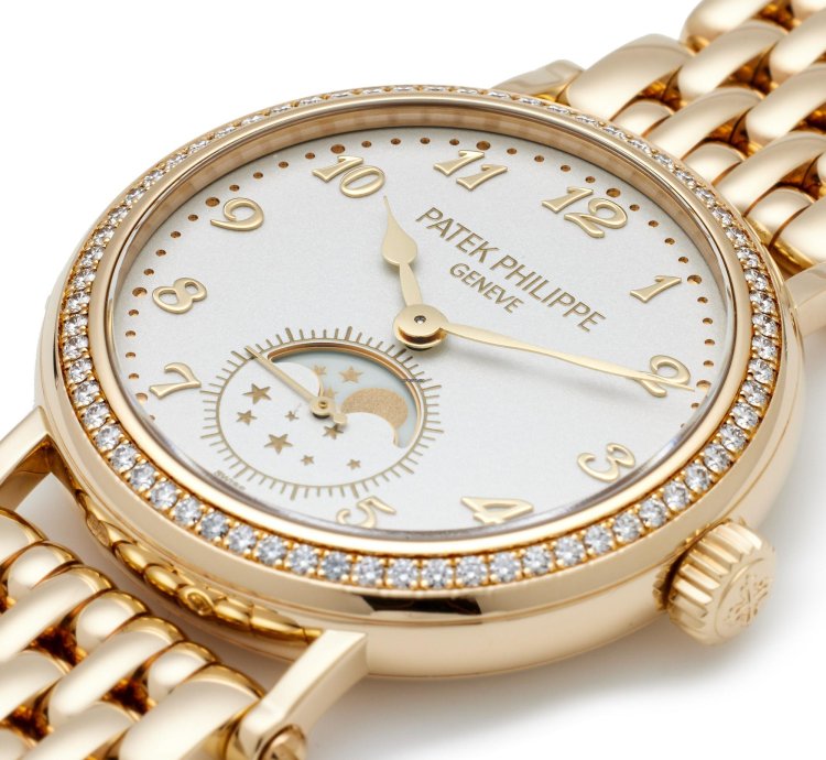 Patek Philippe Complications 18k Yellow Gold 7121 1j-001 - Com003640