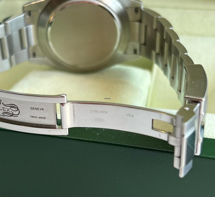 Rolex Daytona Aph Dial - Pre Ceramic Bezel - 116520 - 2010