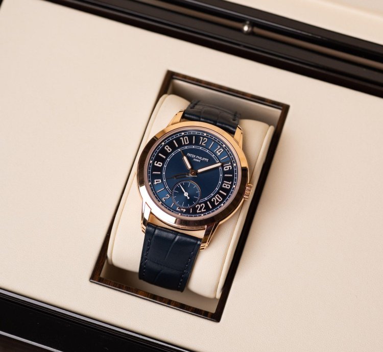 Patek Philippe Complications 2025 5224r-001