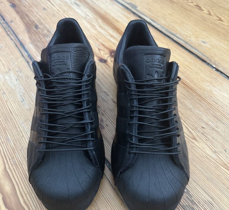 Brenda Hashtag Adidas Superstars
