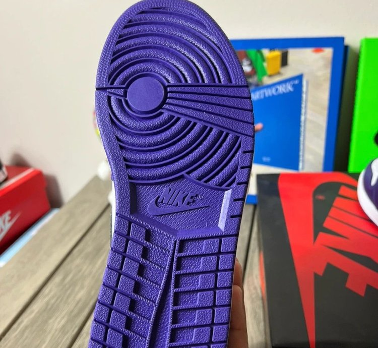 Air Jordan 1 Retro High Og Court Purple