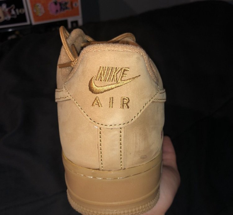 Supreme Wheat Nike Air Force 1 Low