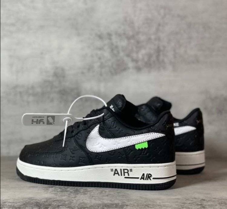 Louis Vuitton X Nike Air Force 1 Low black