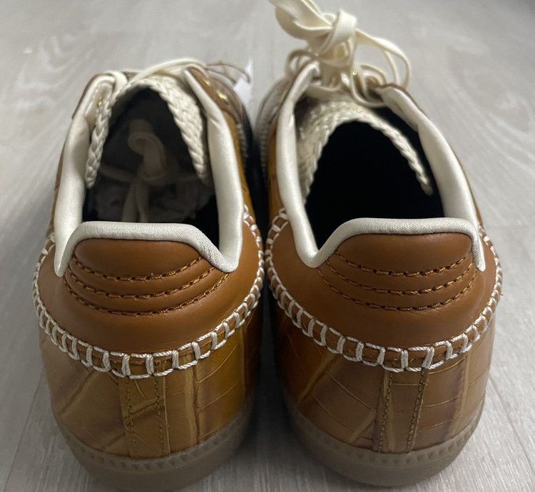 Brown Croc Samba Sz 11 5
