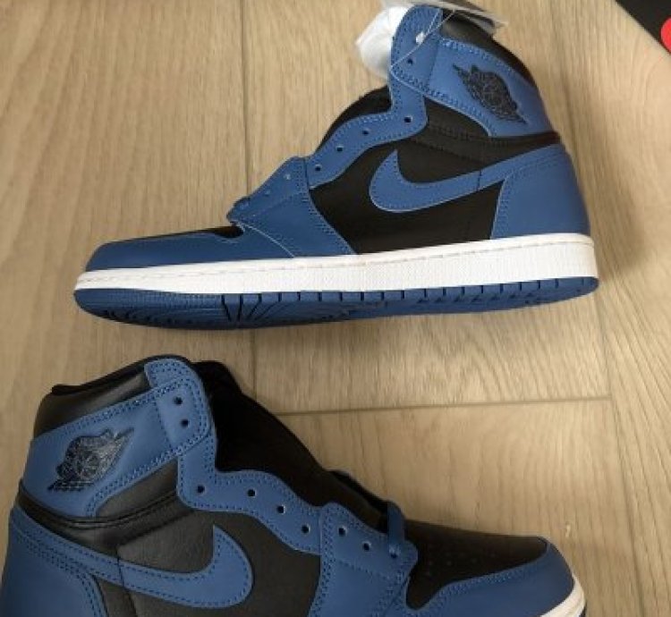 Air Jordan 1 Retro High Og Dark Marina Blue