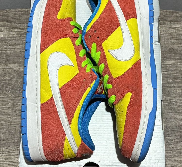 Size 11 - Nike Sb Dunk Low Pro Bart Simpson