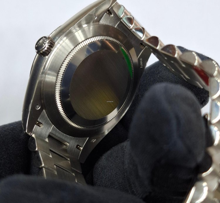 Rolex Day-date 40 228206