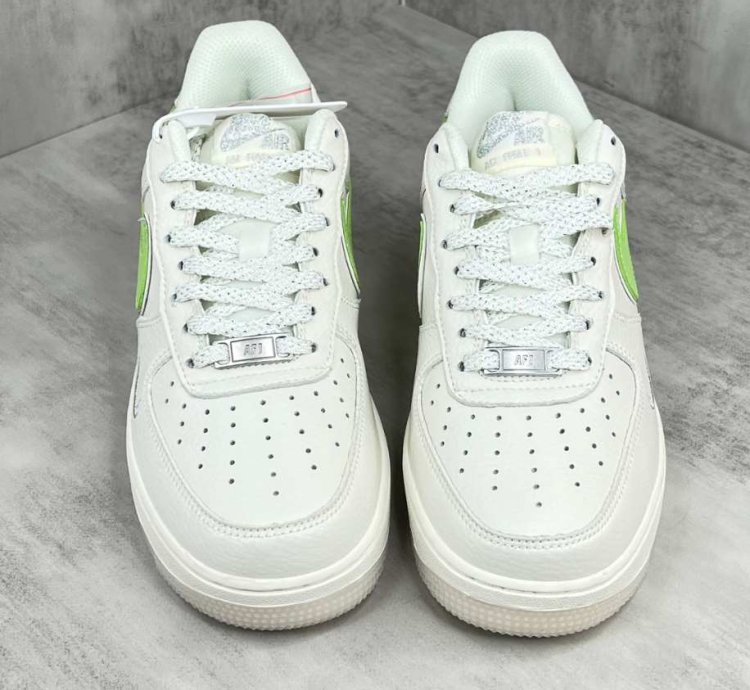 Nike Air Force 1 Low Beige Apple Green Silver