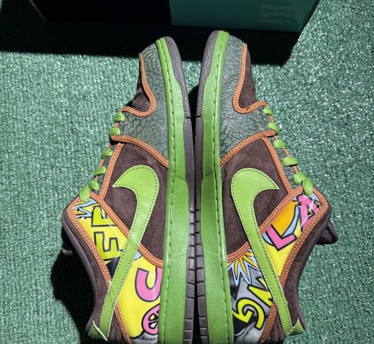 Size 12 - Nike Sb Dunk Low De La Soul 2015