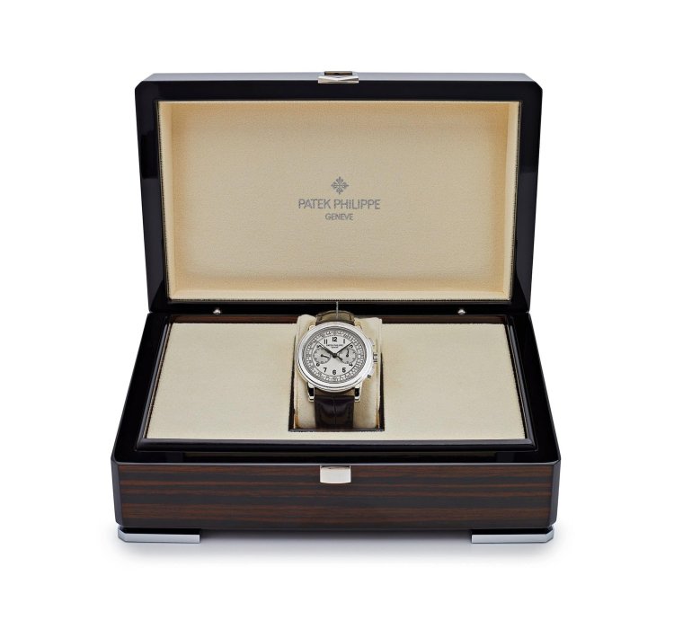 Patek Philippe Complications 5070g-001 Annual Calendar Chronograph White Gold Silver Dial 2005