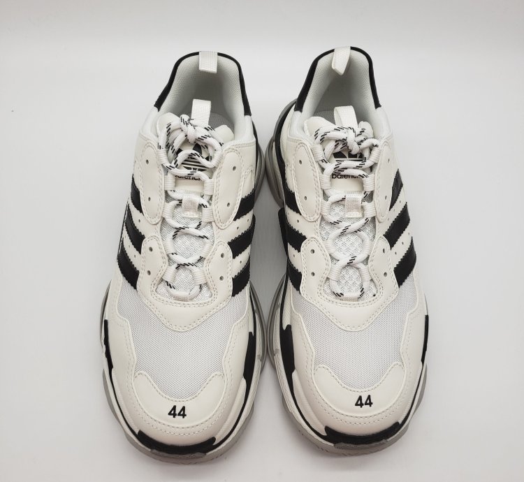Collab Triple Sneakers 44