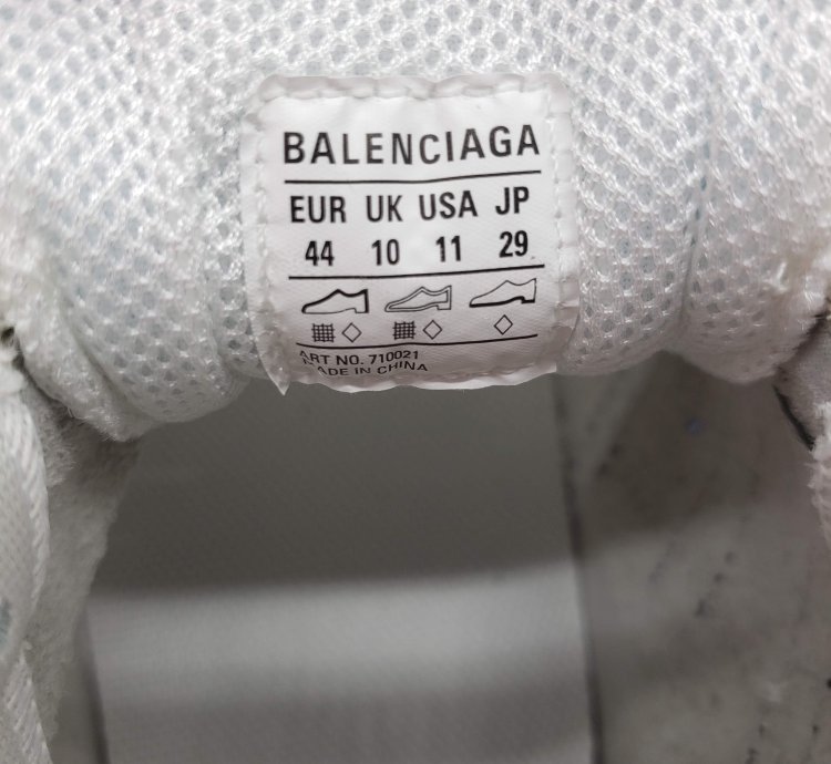 Collab Triple Sneakers 44