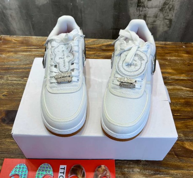 Nike Air Force 1 Low Travis Scott