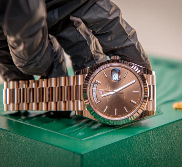 Rolex Day-date 40 228235