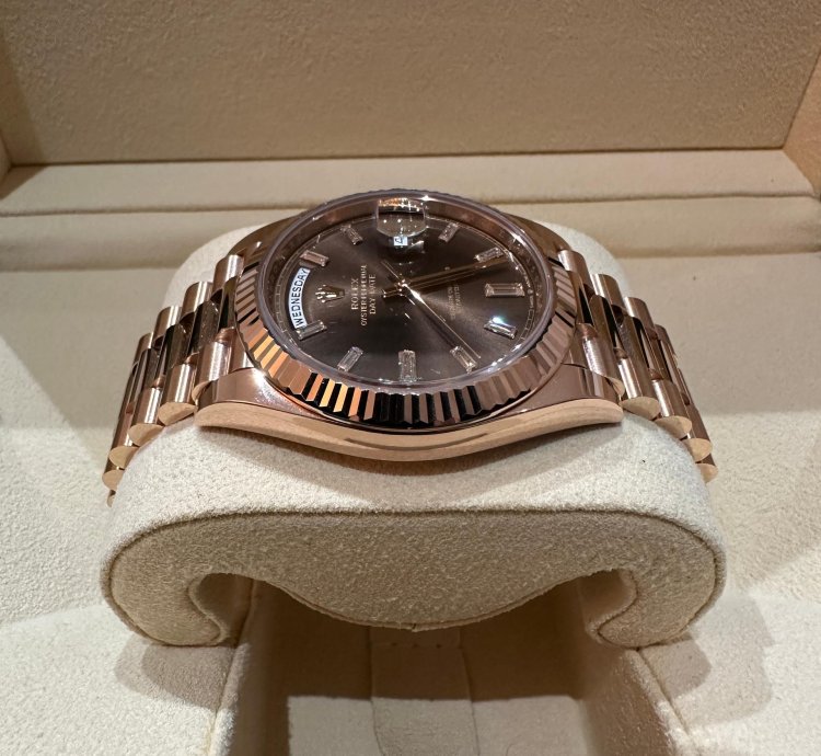 Rolex Day-date 40 228235