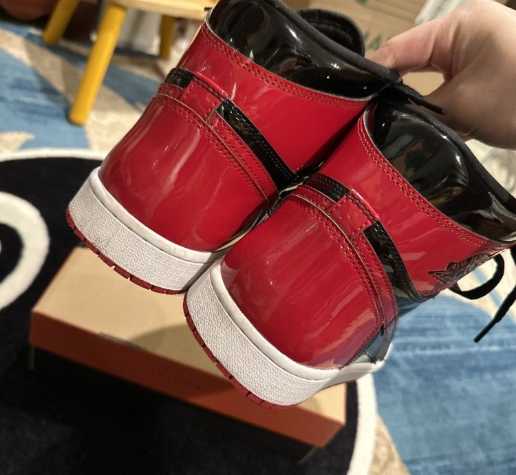 Air Jordan 1 Retro High Og Patent Bred