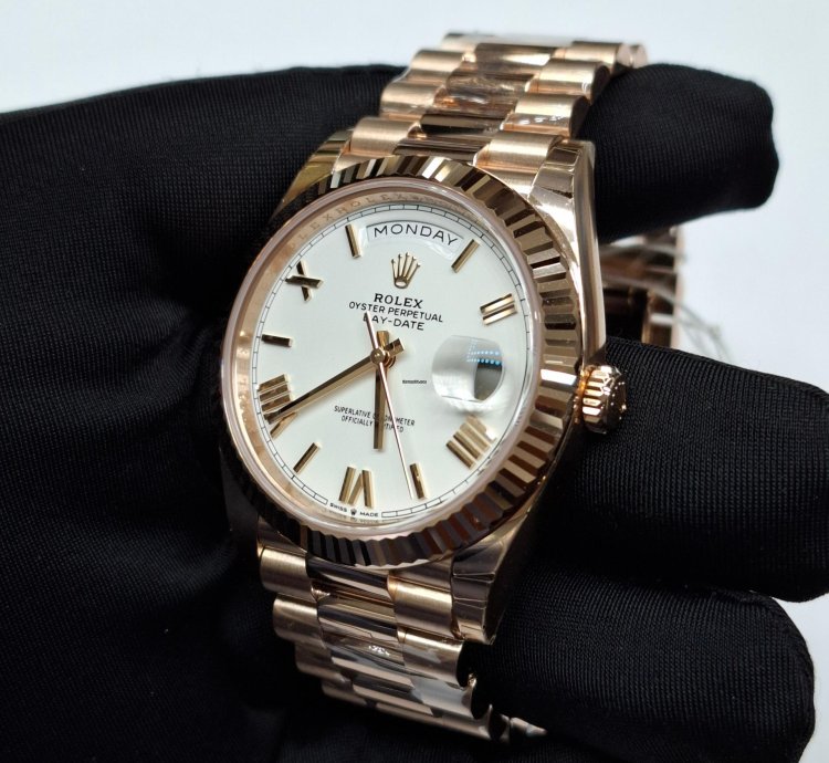 Rolex Day-date 40 228235